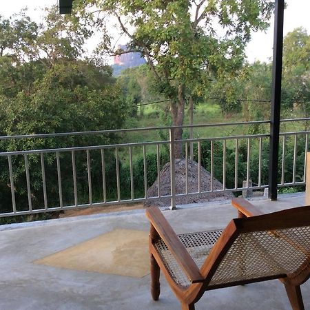 Sigiriya Rock Hide Hotel Luaran gambar