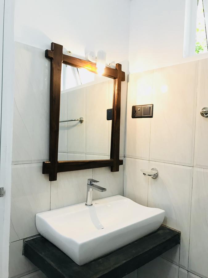 Sigiriya Rock Hide Hotel Luaran gambar