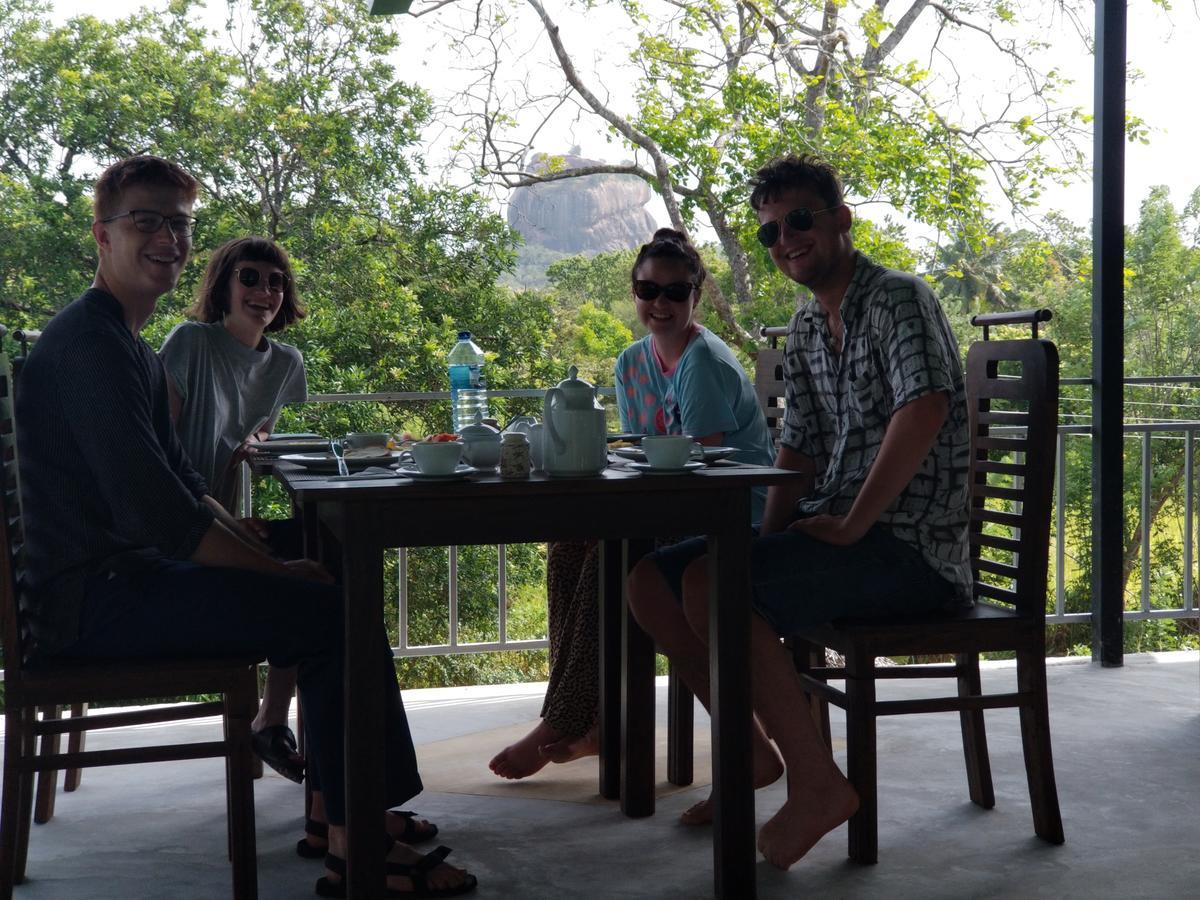 Sigiriya Rock Hide Hotel Luaran gambar