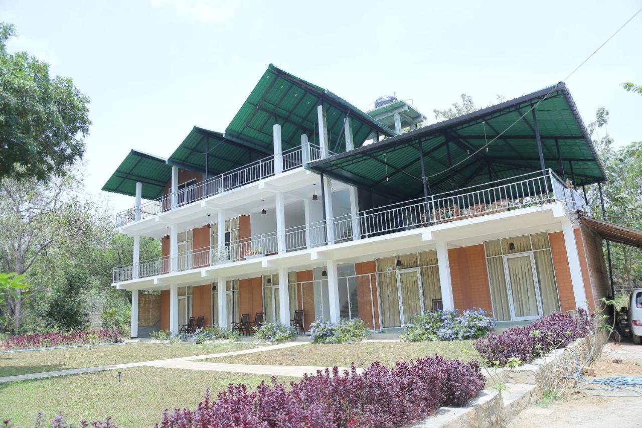 Sigiriya Rock Hide Hotel Luaran gambar