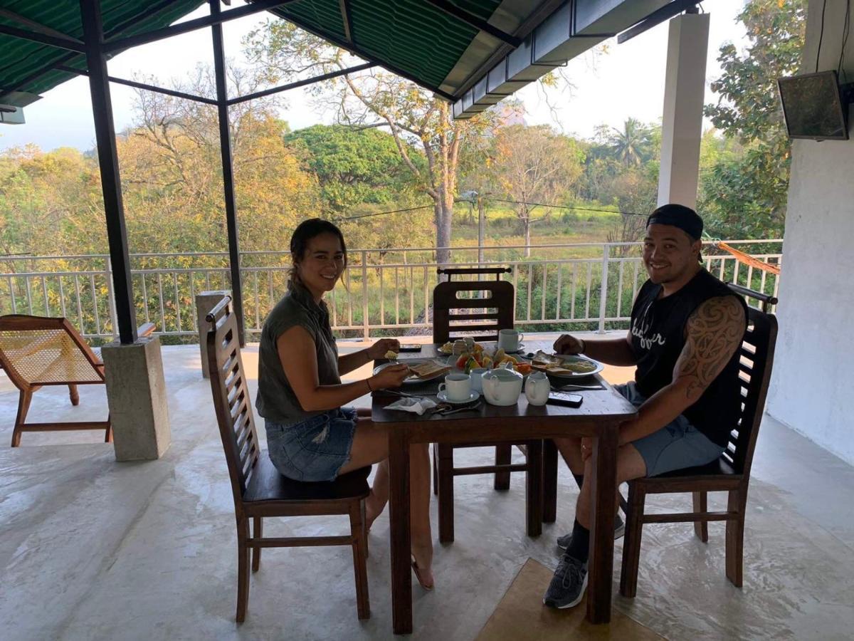 Sigiriya Rock Hide Hotel Luaran gambar